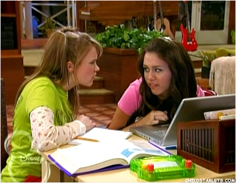 miley_cyrus_hannahmontanazs39.jpg